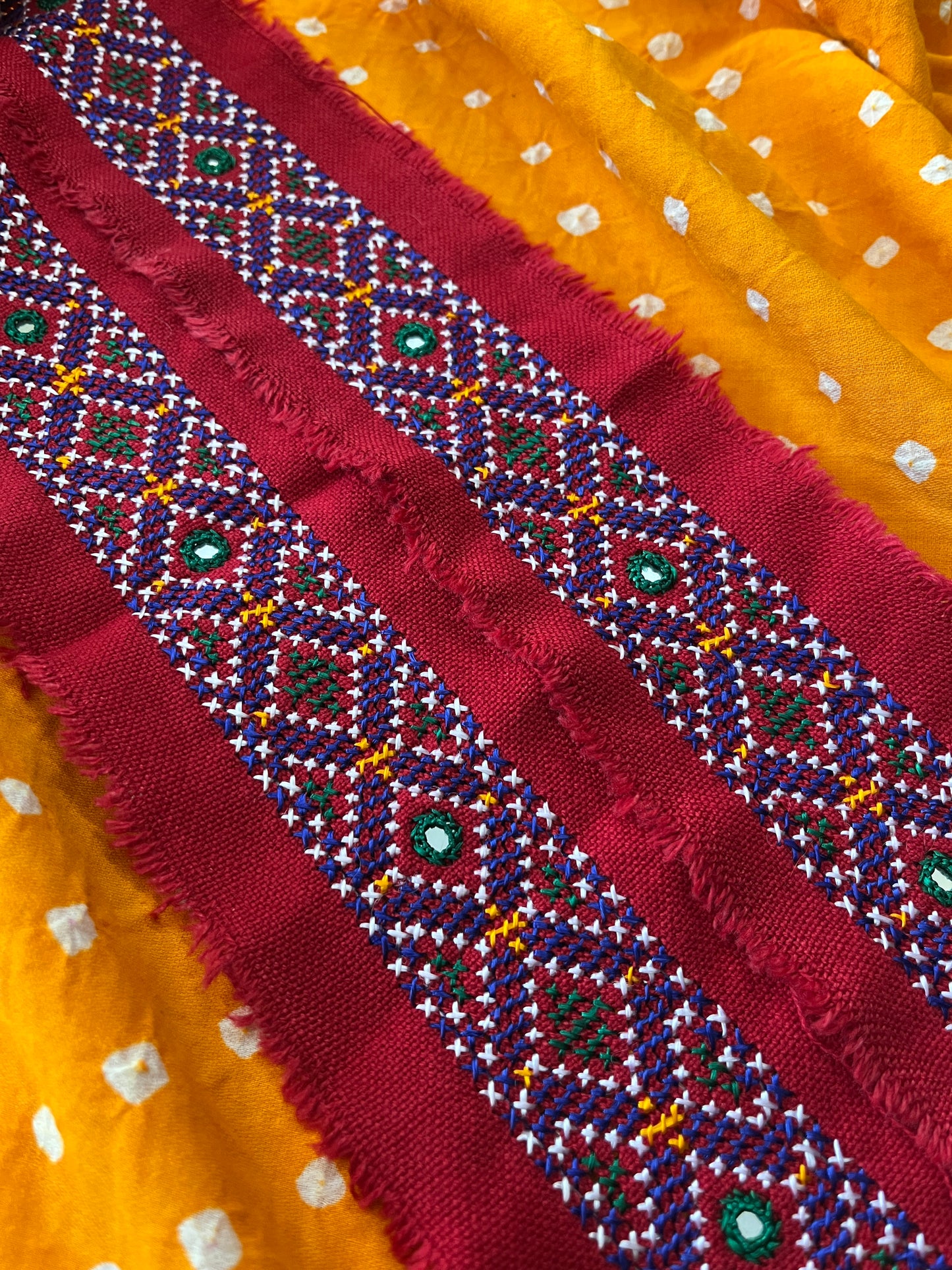 KB53 Kutchwork Border