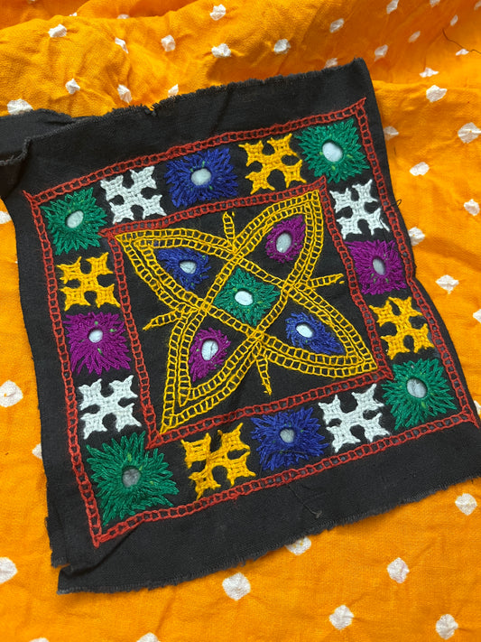 KP207 Kutchwork Patch