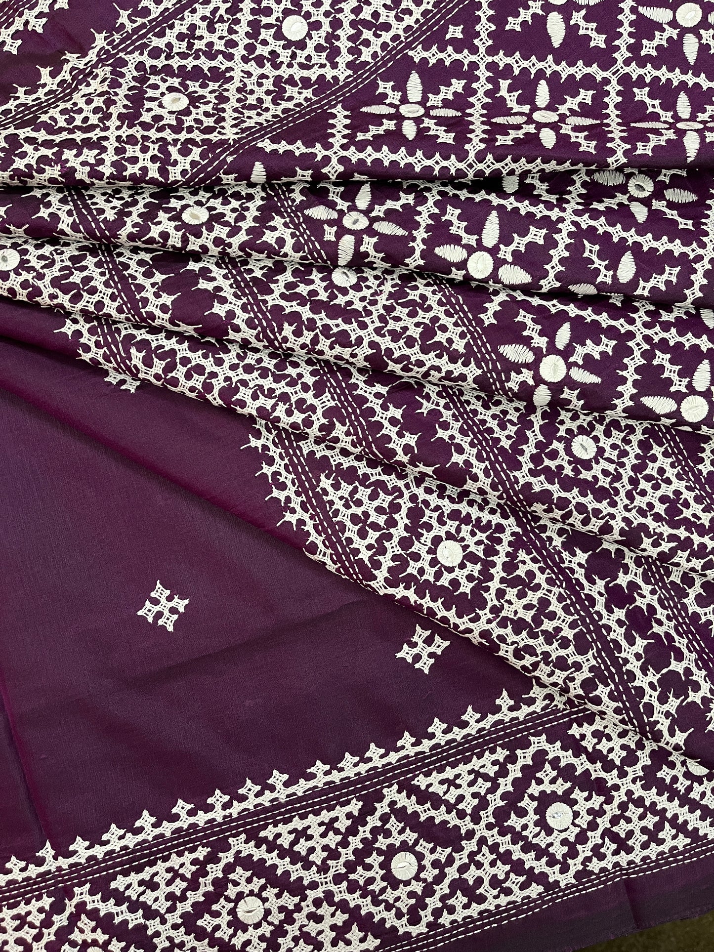 LAAJWAAB Kutchwork Saree