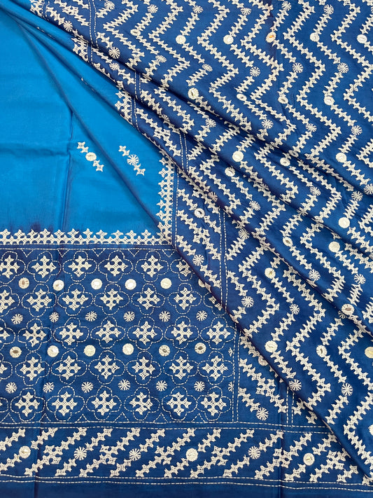 CHARMING Kutchwork Saree