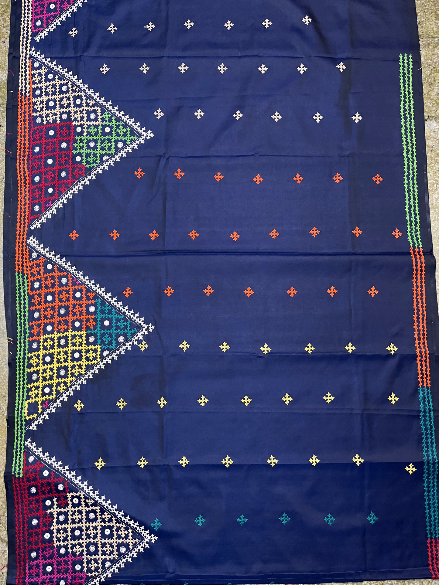 RANGEELA Kutchwork Saree