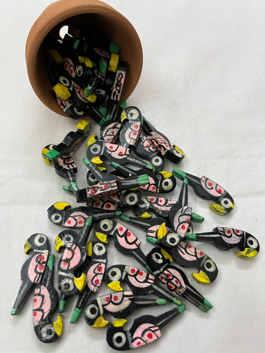 BLACK Parrot Buttons