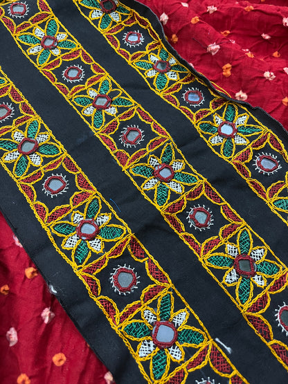 Kutchwork Border