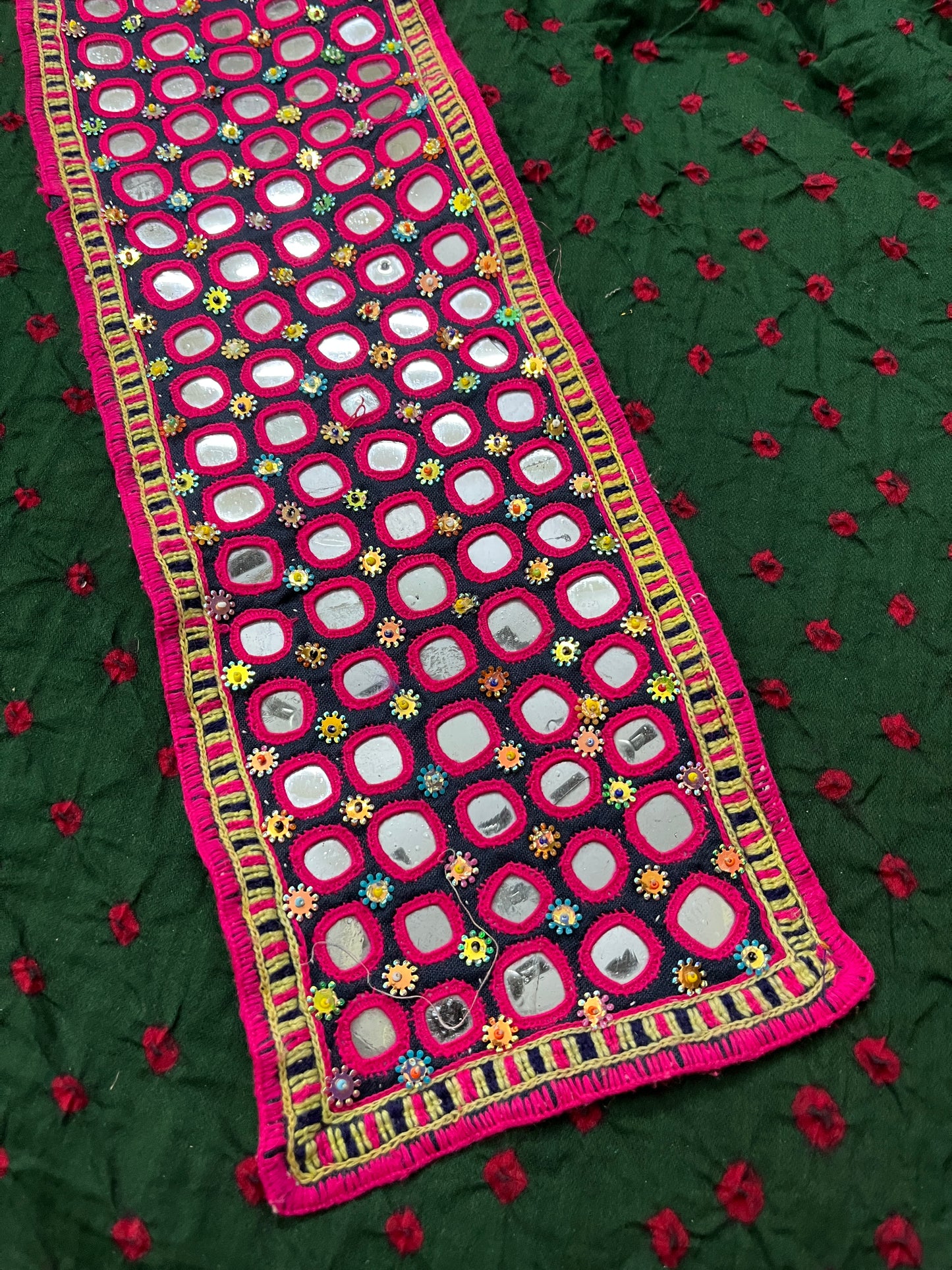 Banjara Mirror Border