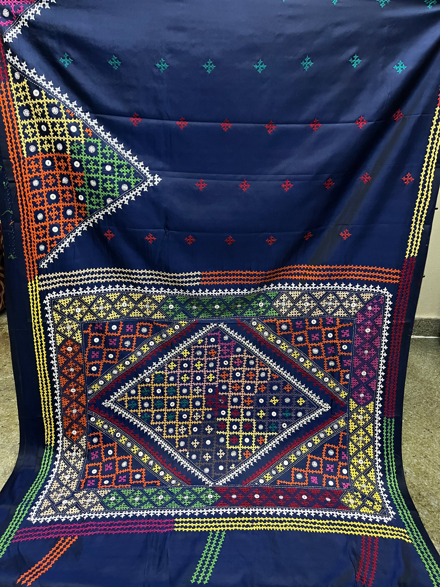 RANGEELA Kutchwork Saree