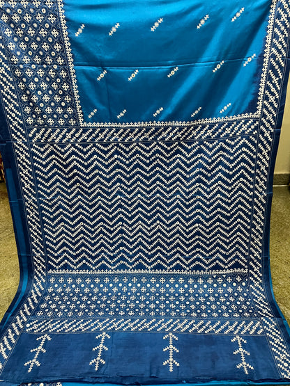 CHARMING Kutchwork Saree