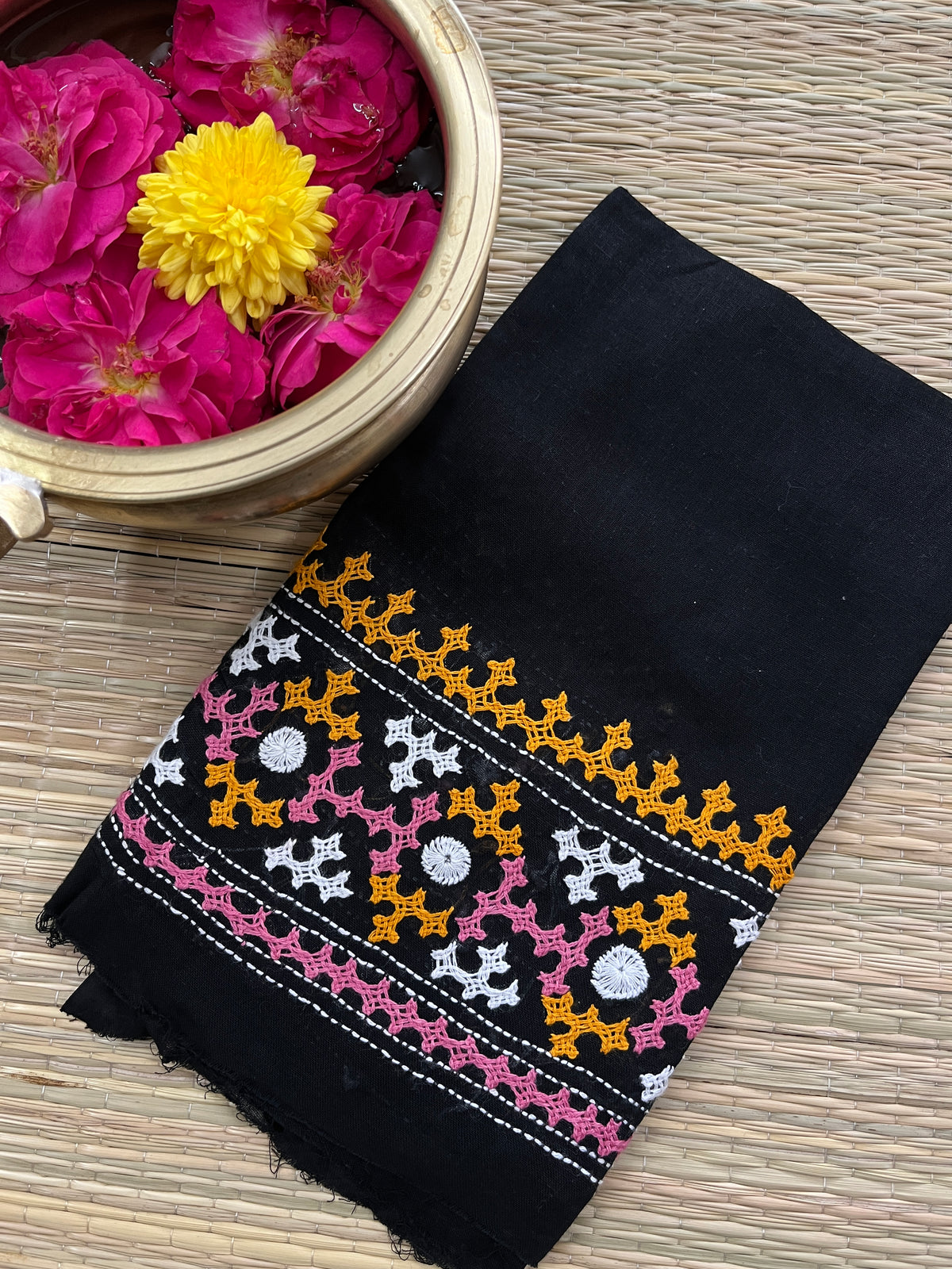 KUTBP212 Kutchwork Blouse Piece
