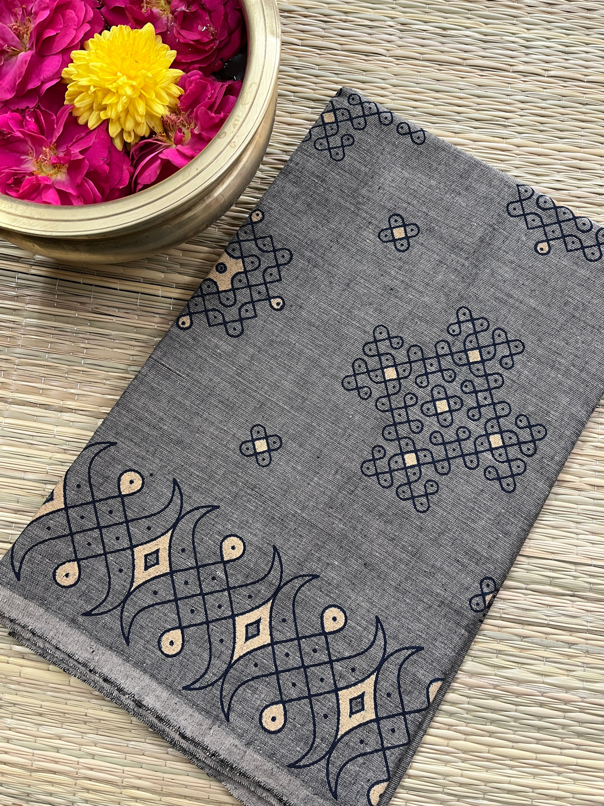 SNBP53 Mnagalagiri Blouse Piece