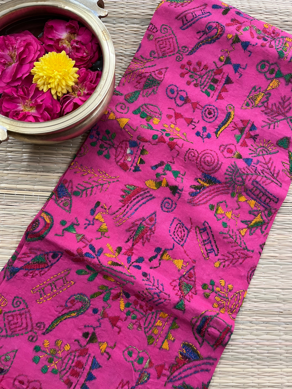 AKBP91 Allover Kanthawork Blouse Piece