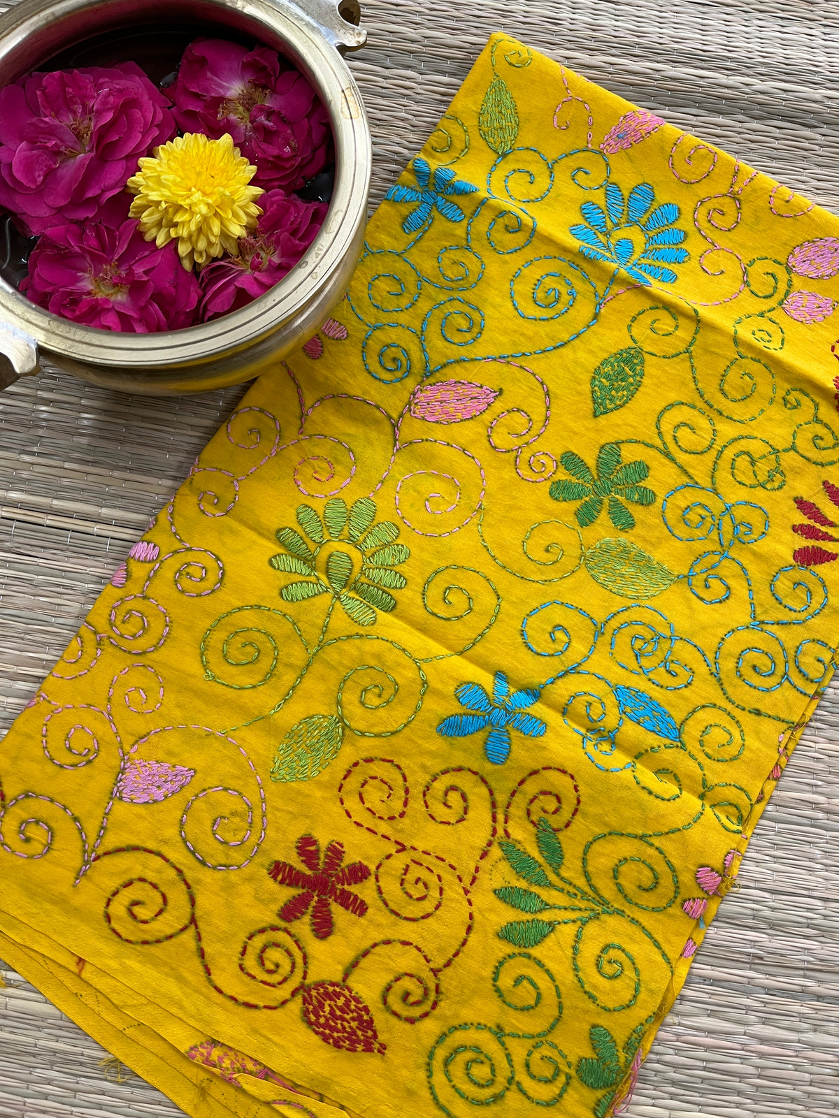AKBP102 Allover Kanthawork Blouse Piece