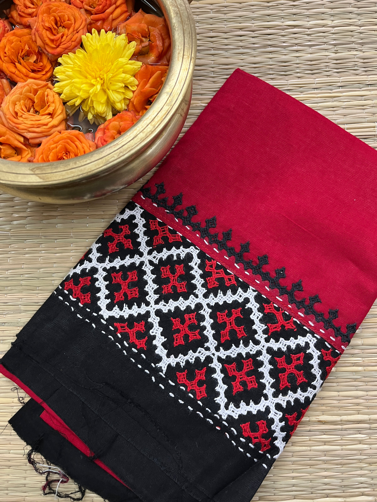 DKUBP10 Dual Color Kutchwork Blouse Piece