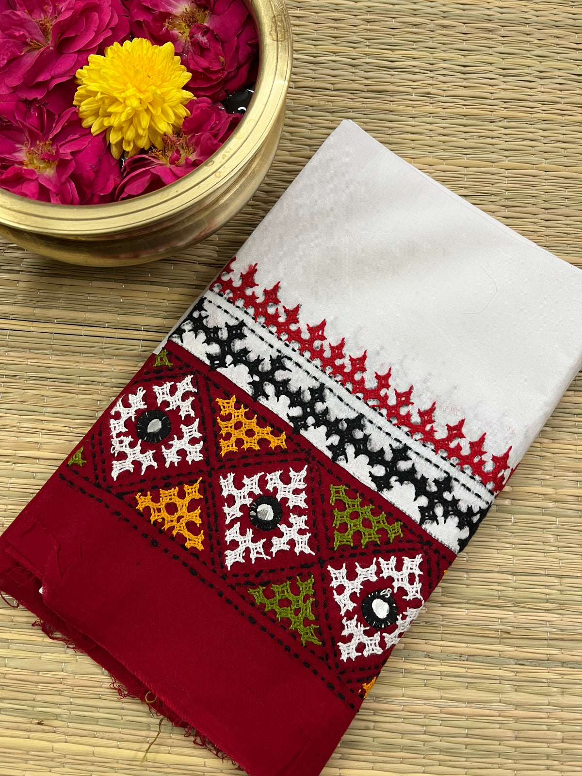DKUBP11 Dual Color Kutchwork Blouse Piece