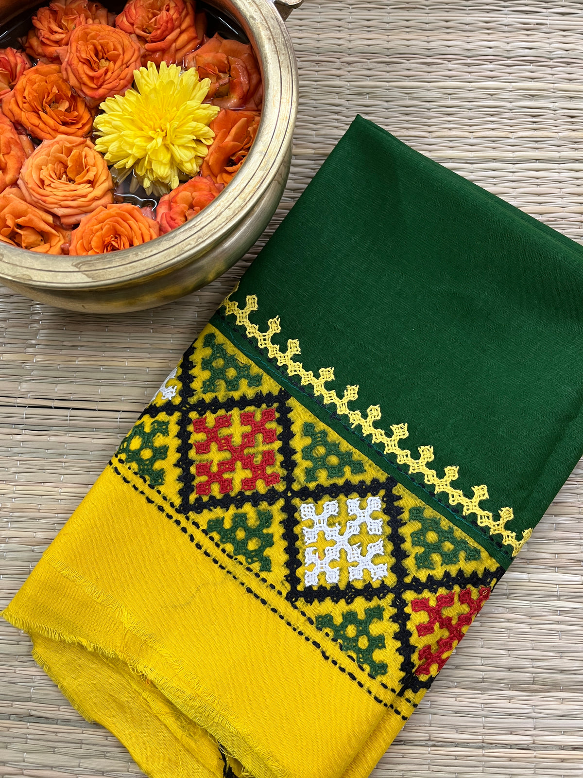 DKUBP15 Dual Color Kutchwork Blouse Piece