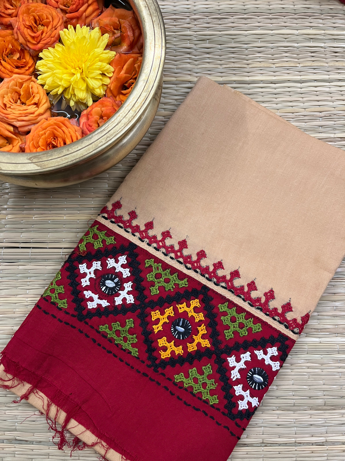 DKUBP44 Dual Color Kutchwork Blouse Piece