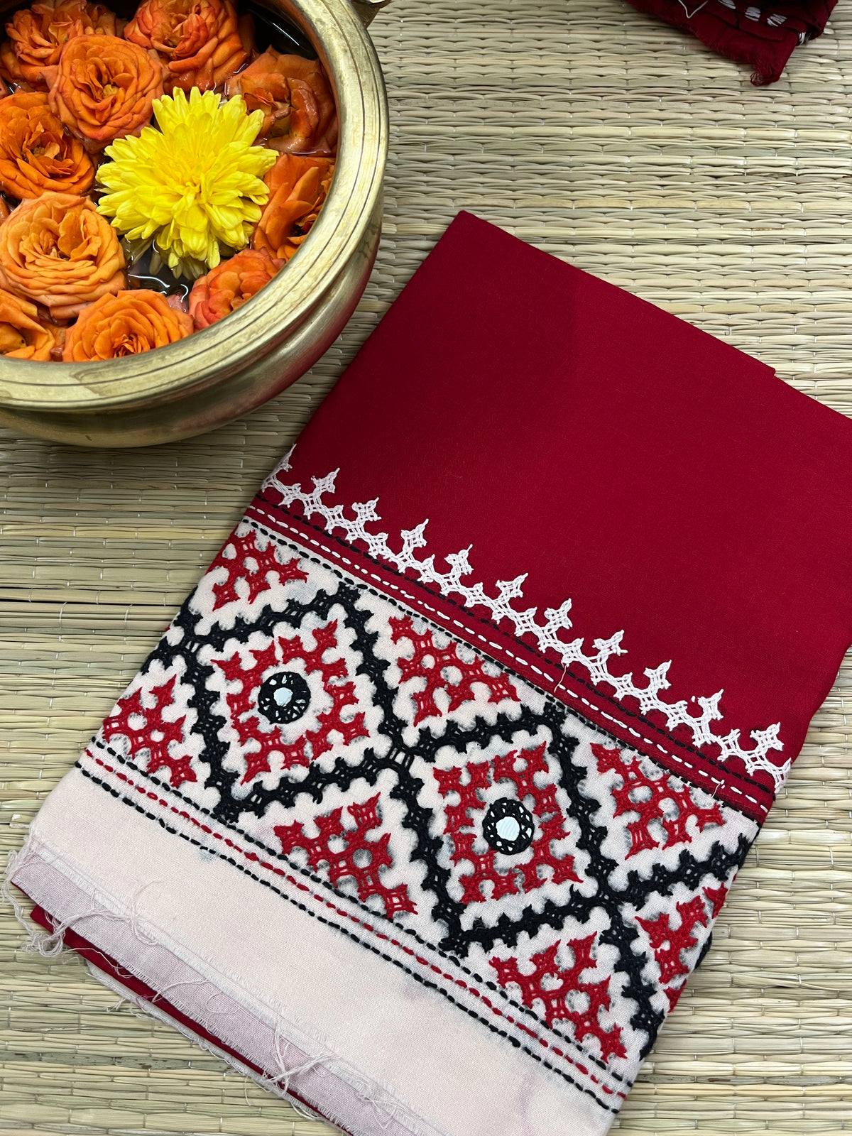 DKUBP49 Dual Color Kutchwork Blouse Piece