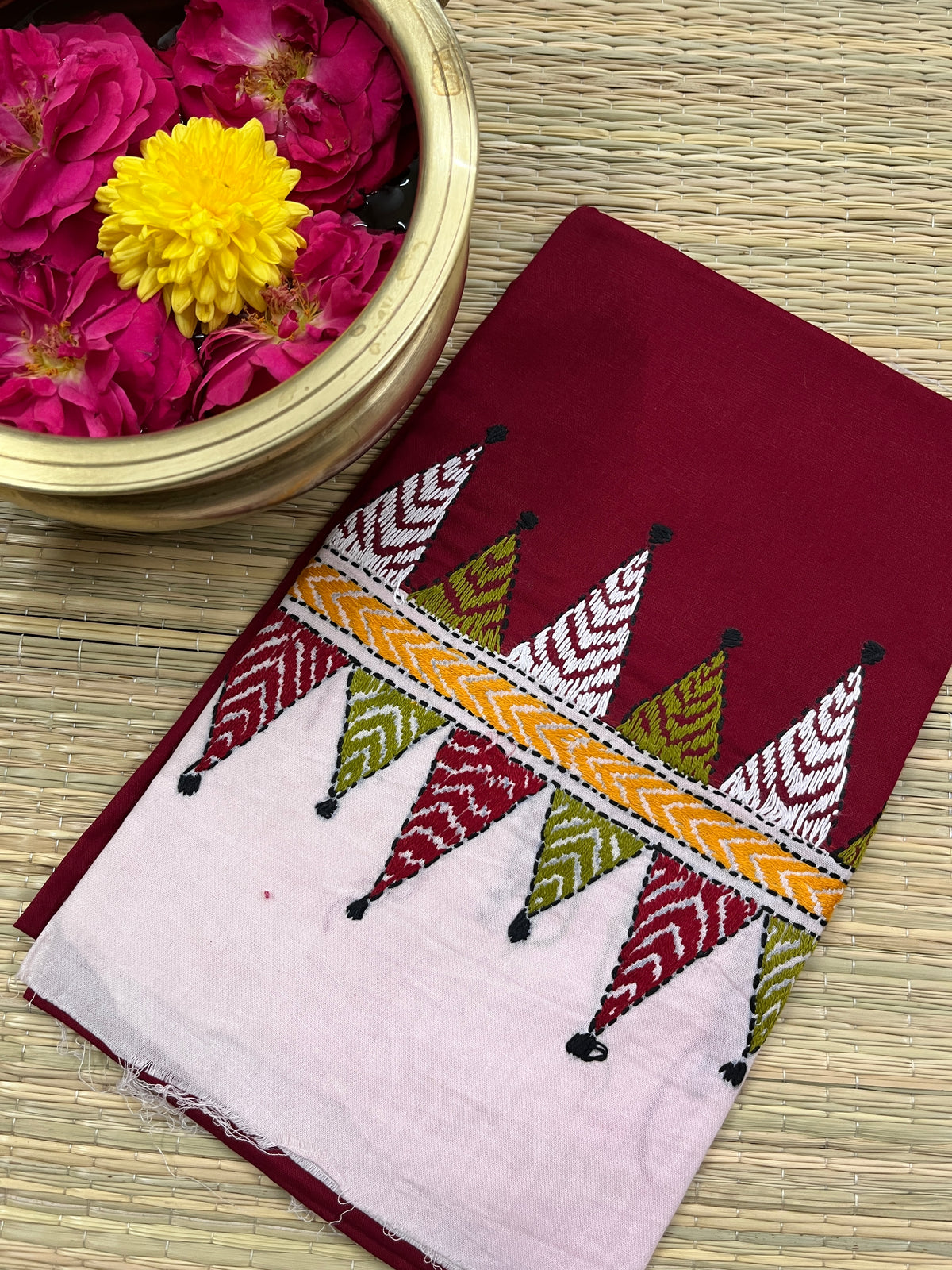 DKABP56 Dual Color Kanthawork Blouse Piece
