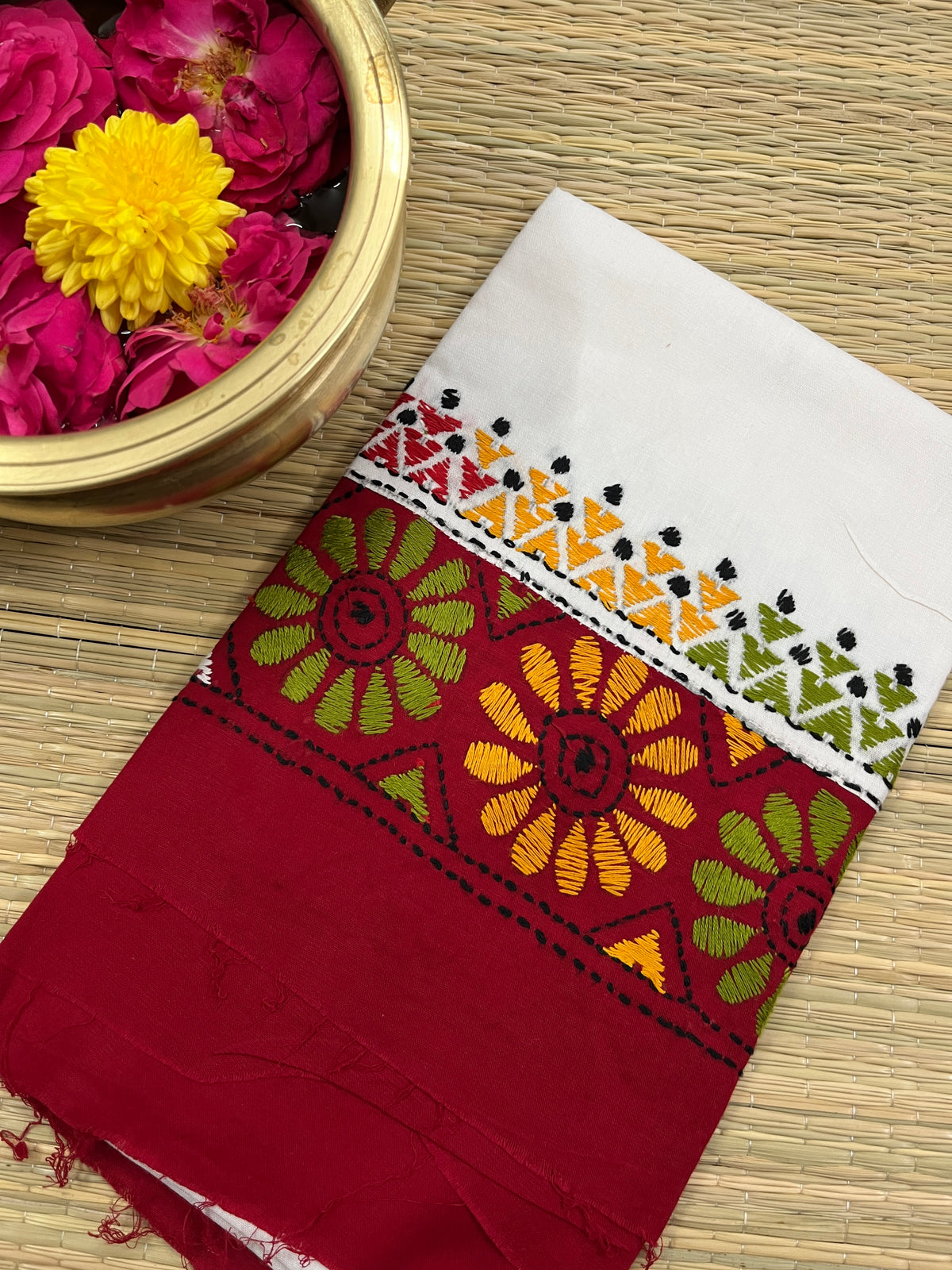 DKABP77 Dual Color Kanthawork Blouse Piece