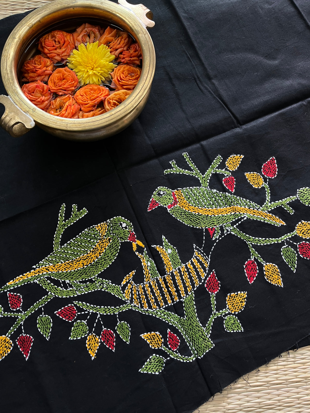DKBP53 Designer Kanthawork Blouse Piece