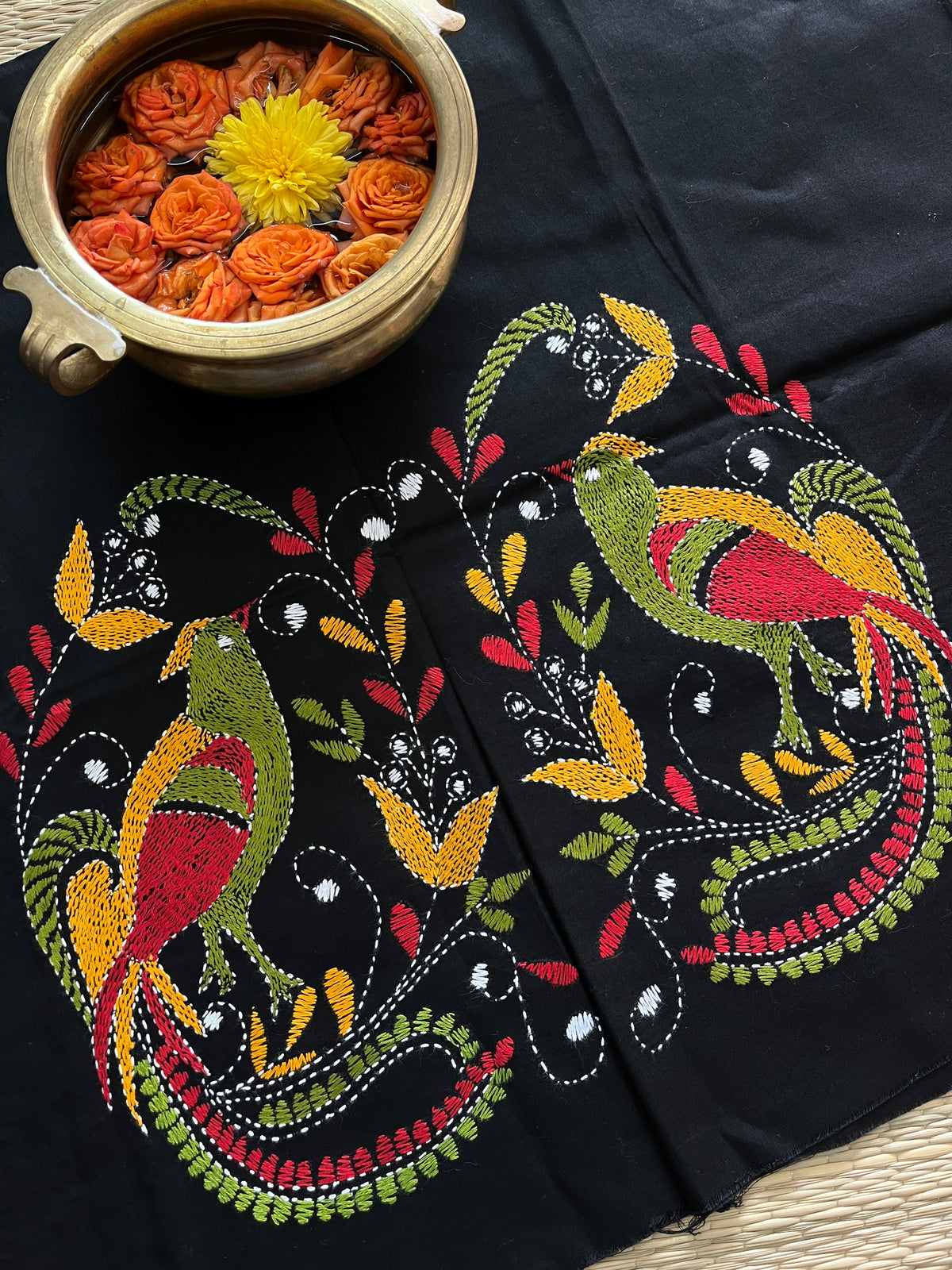 DKBP61 Designer Kanthawork Blouse Piece