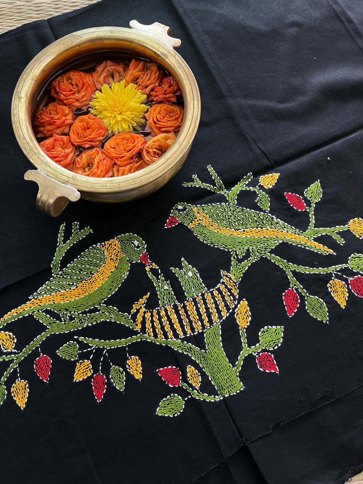 DKBP63 Designer Kanthawork Blouse Piece