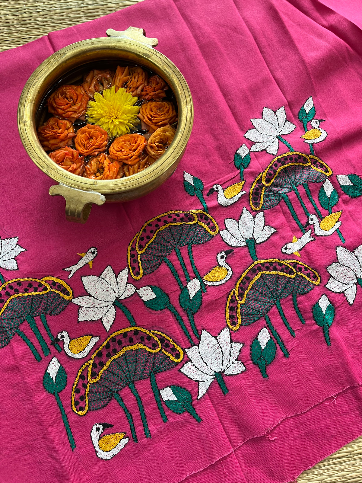 DKBP76 Designer Kanthawork Blouse Piece