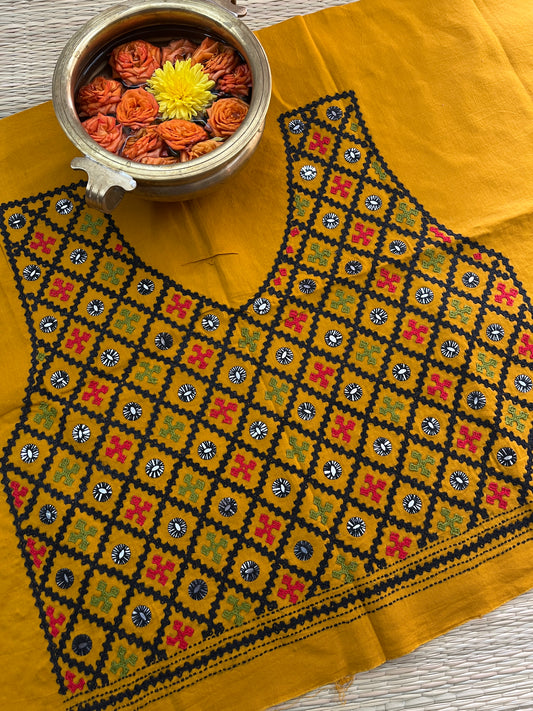 Grand Kutchwork Blouse Piece