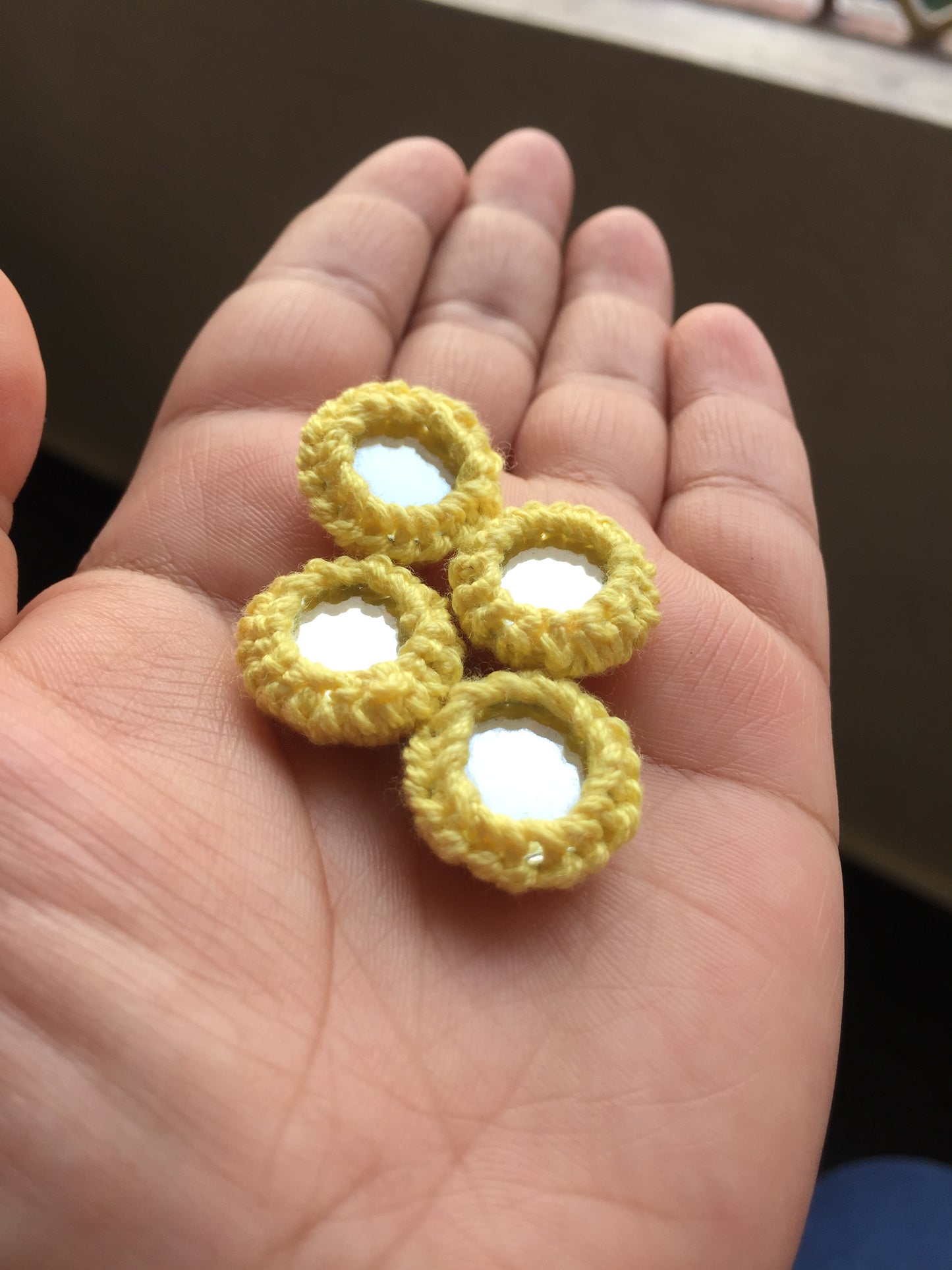 YELLOW Mini Mirror Buttons