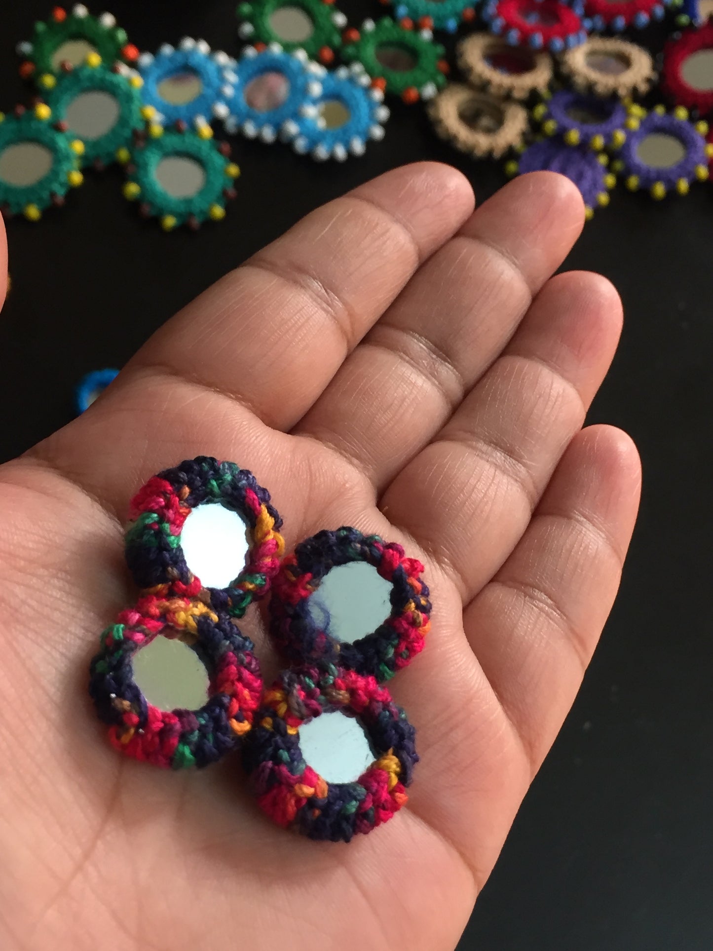 MULTICOLOR Mini Mirror Buttons