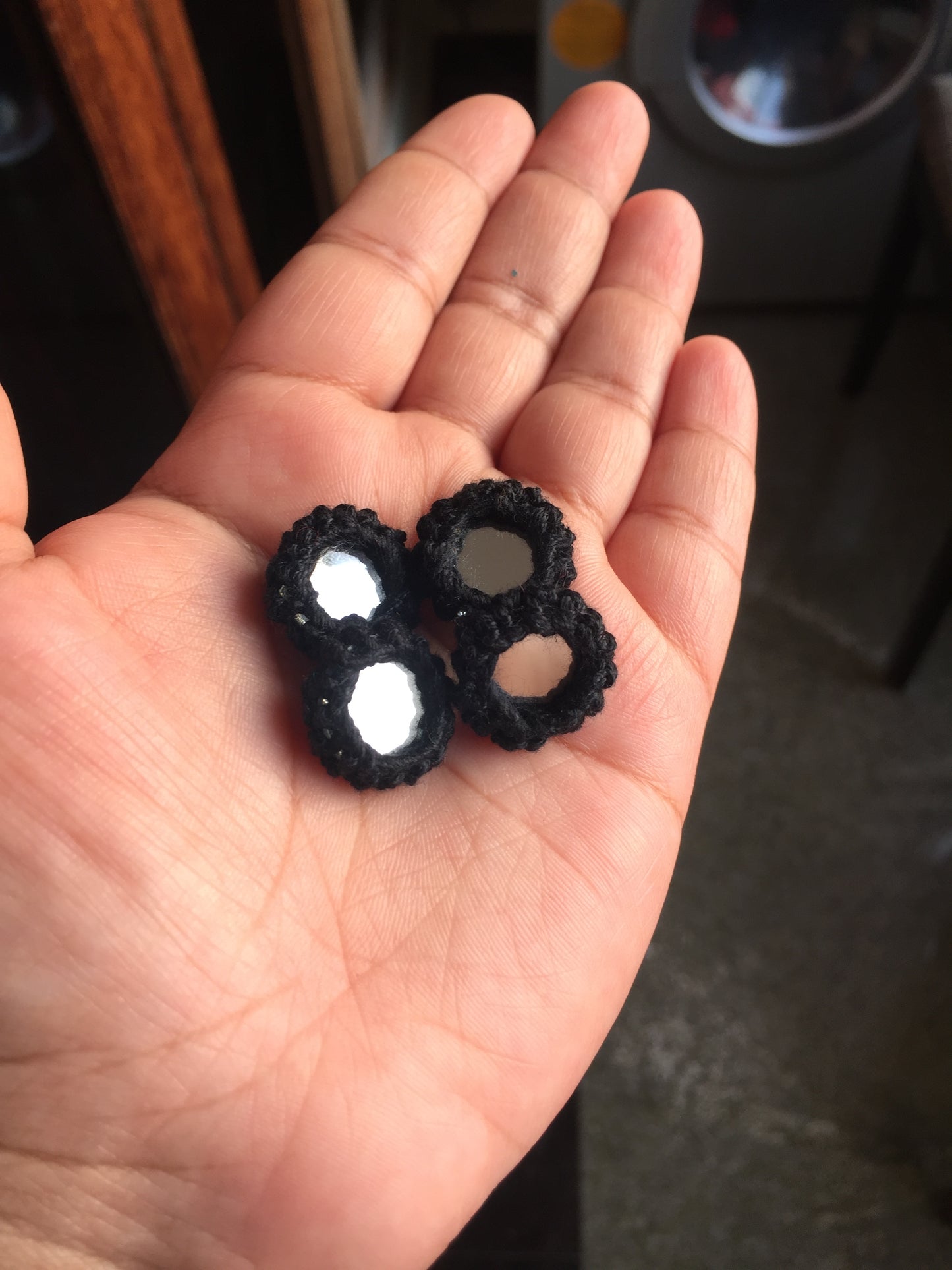 BLACK Mini Mirror Buttons