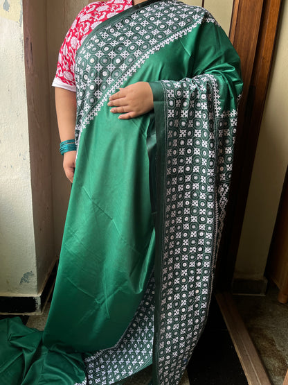 GRAND Kutchwork Saree