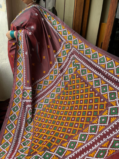 RIWAYAT Kutchwork Saree