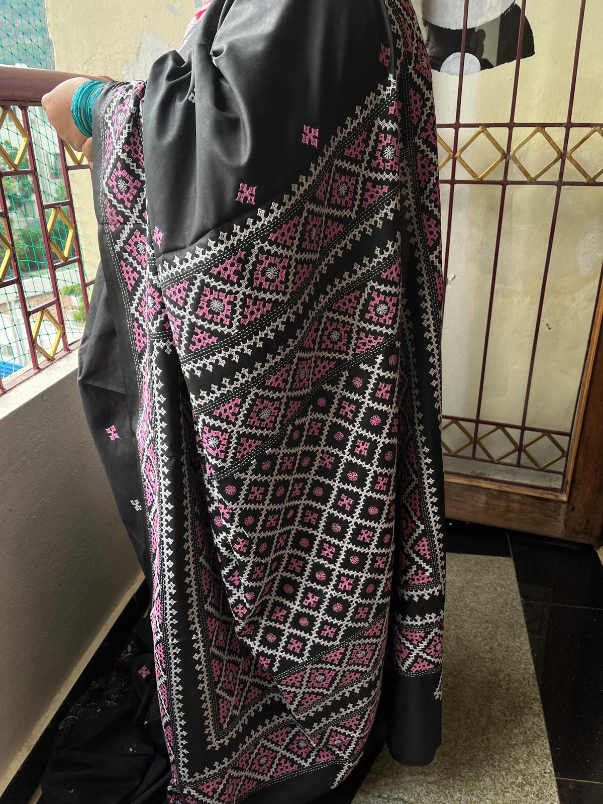 CHAMAK Kutchwork Saree