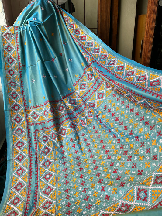 ELEGANT Kutchwork Saree