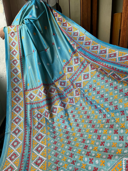 ELEGANT Kutchwork Saree