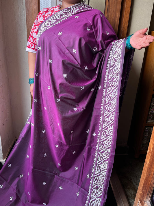 LAAJWAAB Kutchwork Saree
