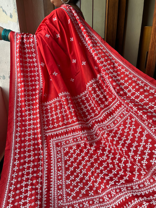 HOT Kutchwork Saree