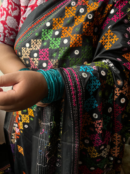 RANGEELA Kutchwork Saree