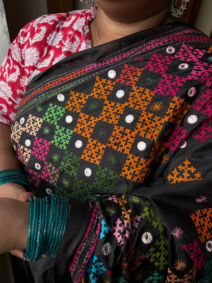 RANGEELA Kutchwork Saree