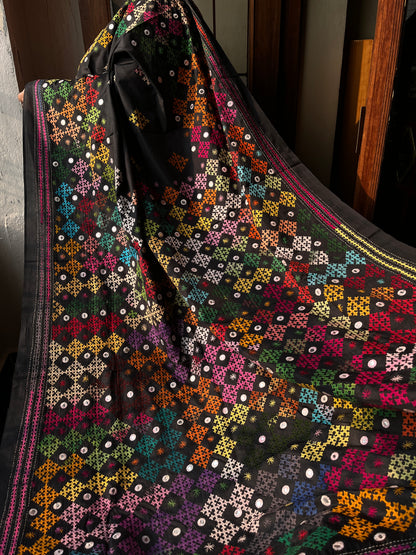 RANGEELA Kutchwork Saree