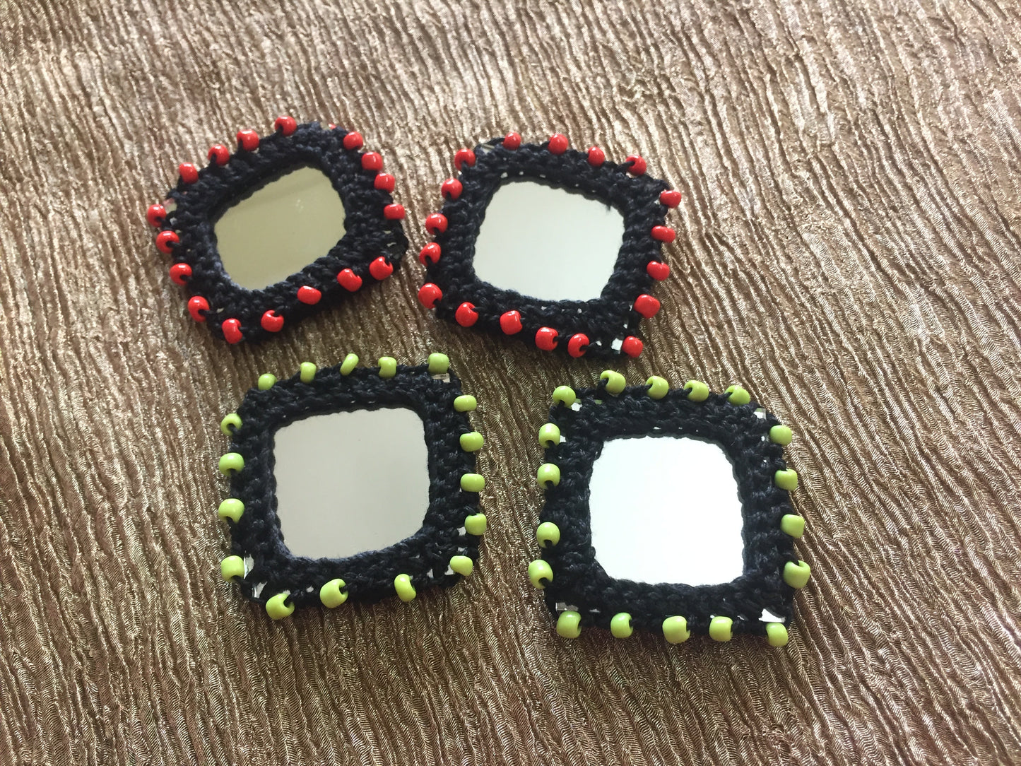 Big Mirror Buttons