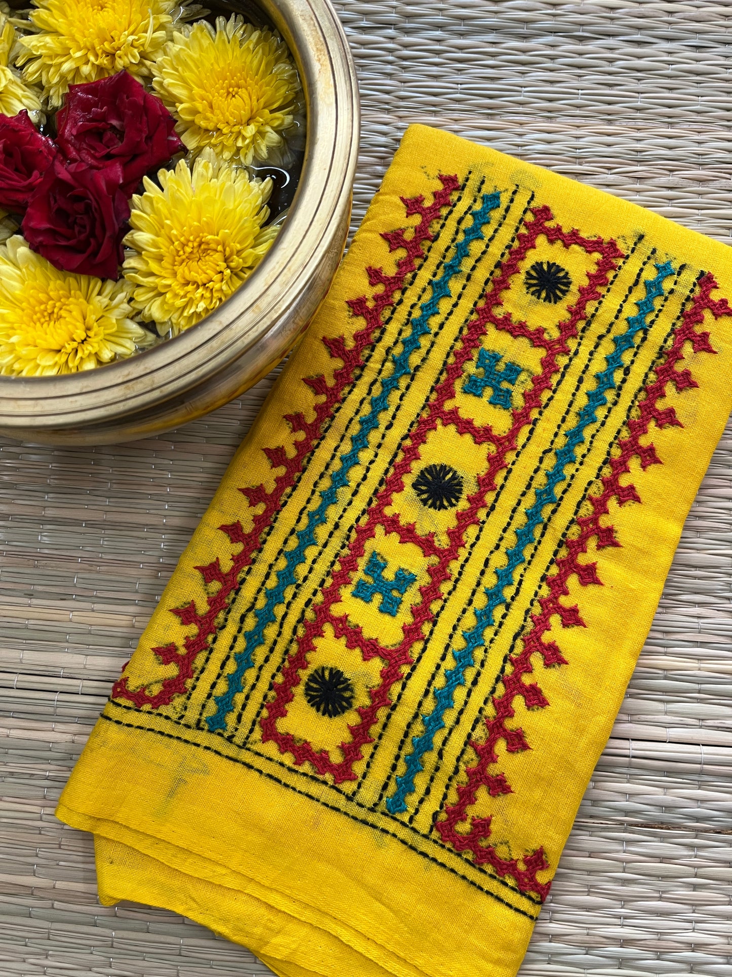 KUTBP94 Kutchwork Blouse Piece