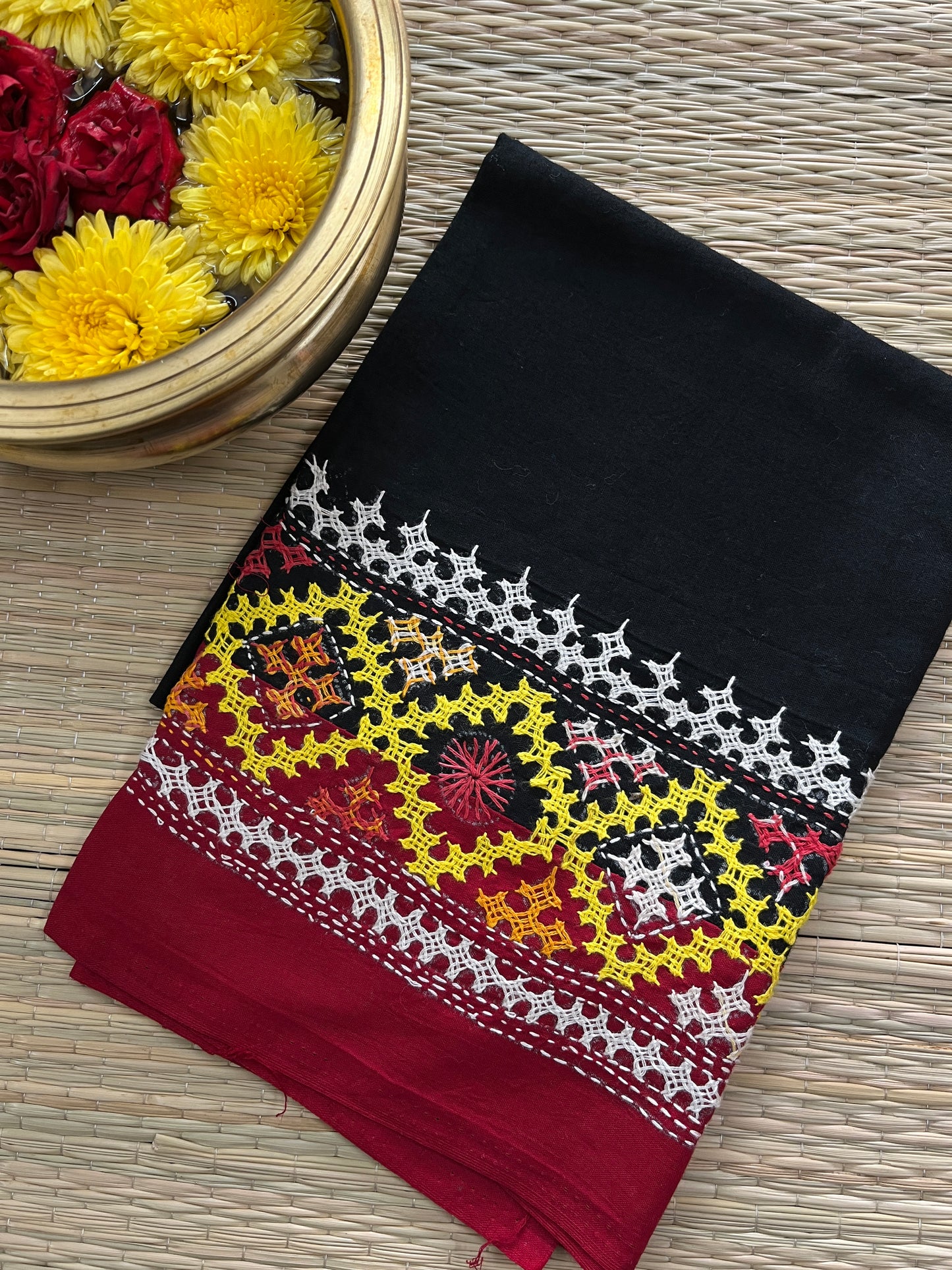 DKUBP6 Dual Color Kutchwork Blouse Piece