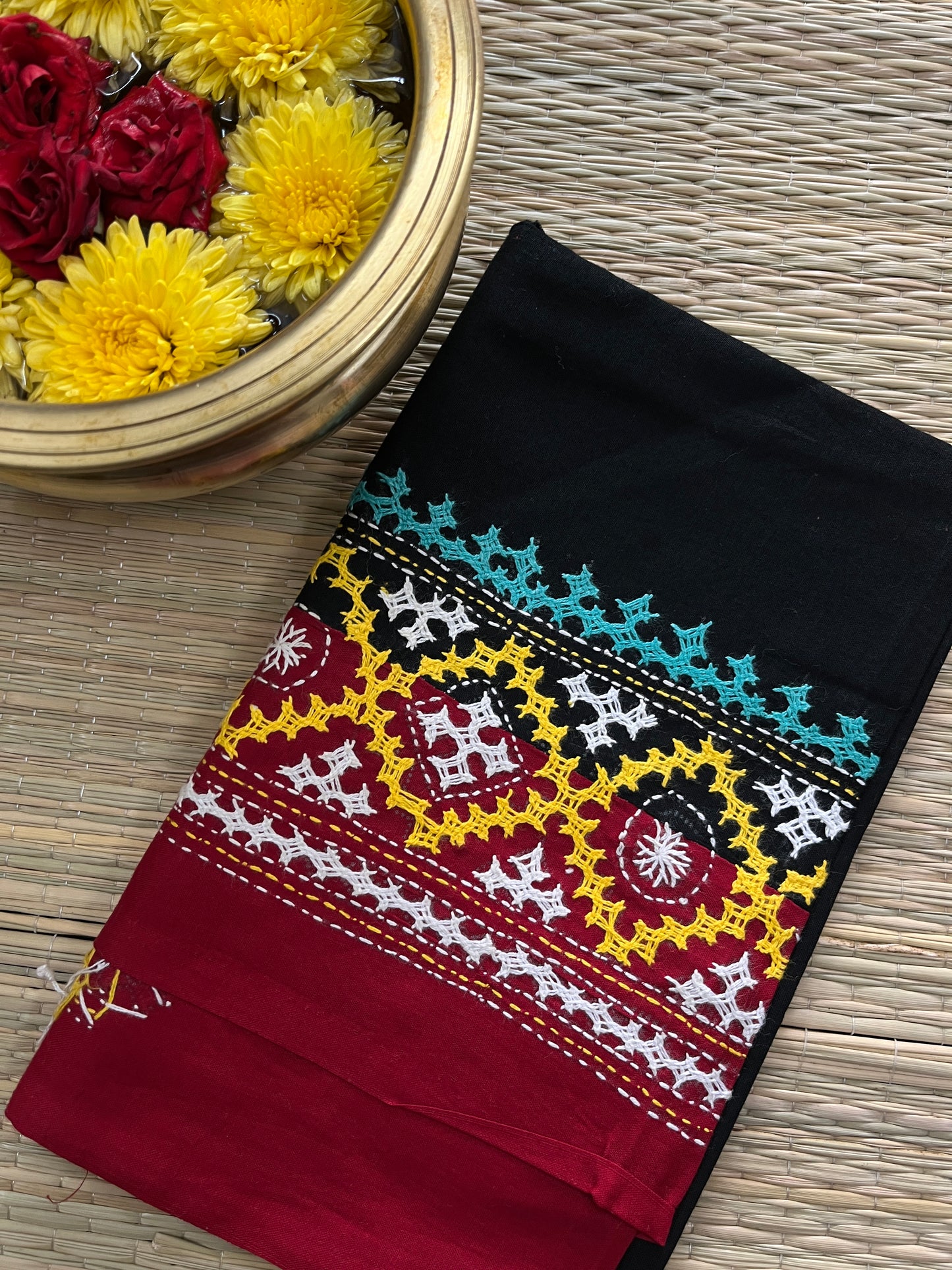 DKUBP9 Dual Color Kutchwork Blouse Piece