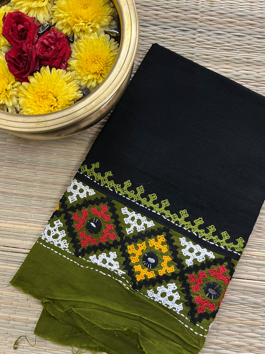 DKUBP14 Dual Color Kutchwork Blouse Piece