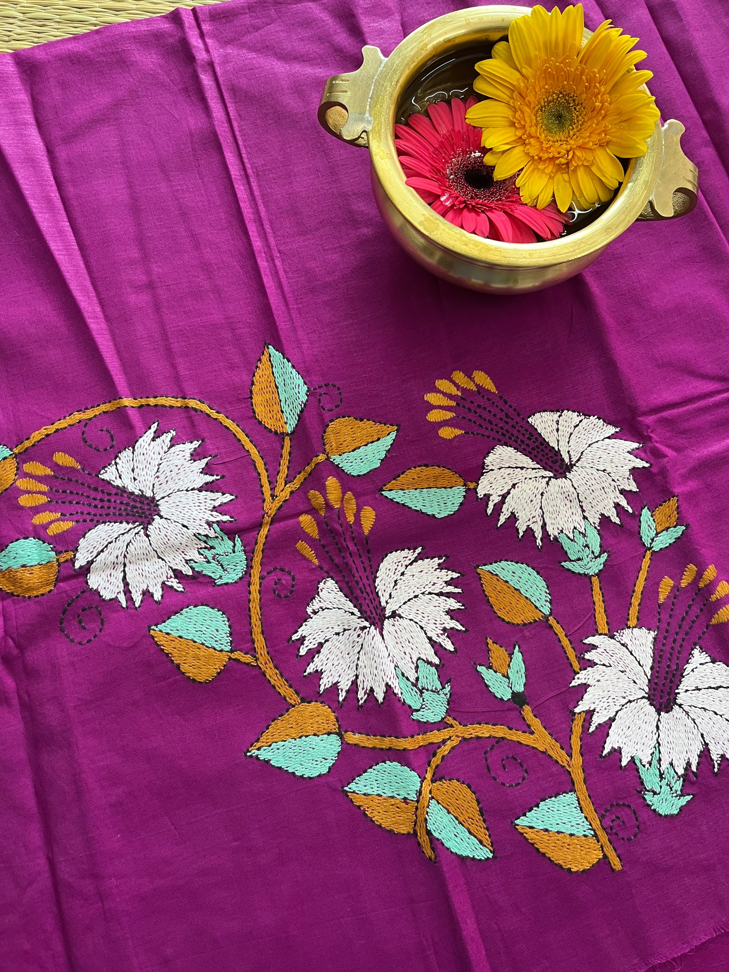 DKBP5 Designer Kanthawork Blouse Piece