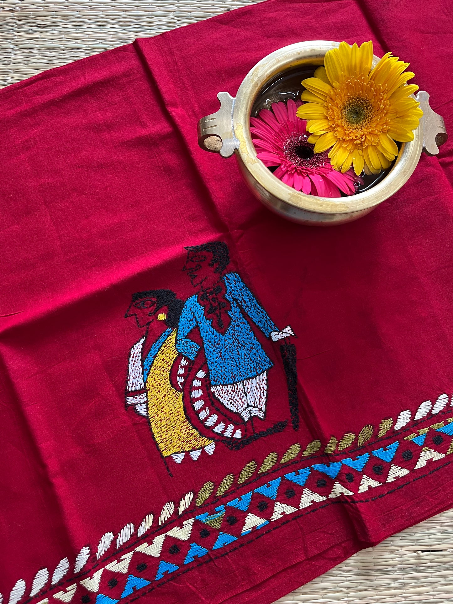 DKBP19 Designer Kanthawork Blouse Piece