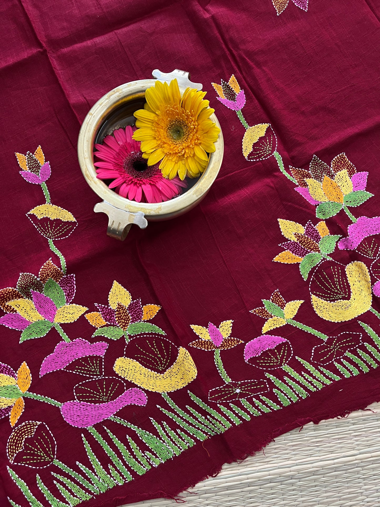 DKBP38 Designer Kanthawork Blouse Piece