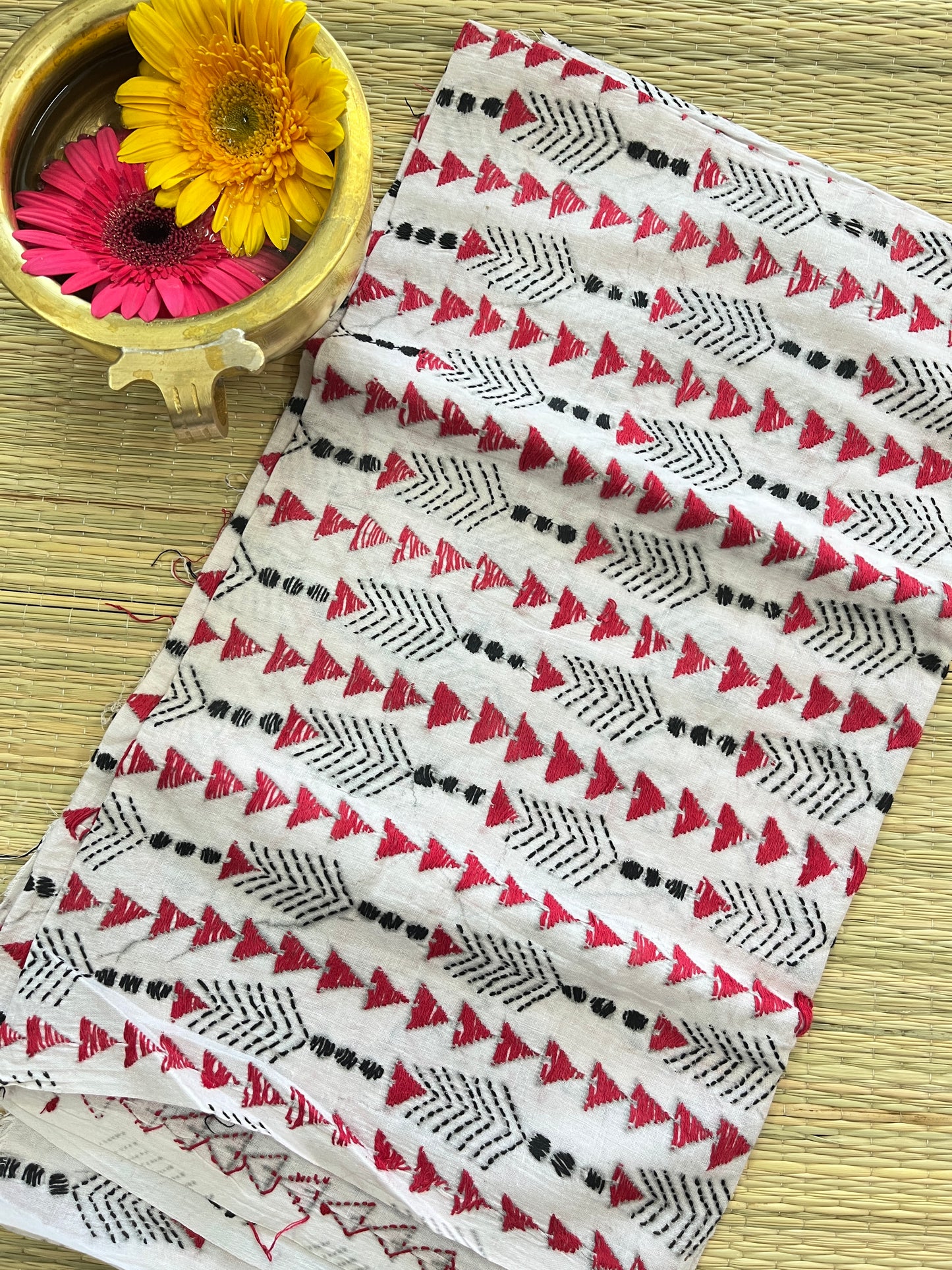 AKBP7 Allover Kanthawork Blouse Piece