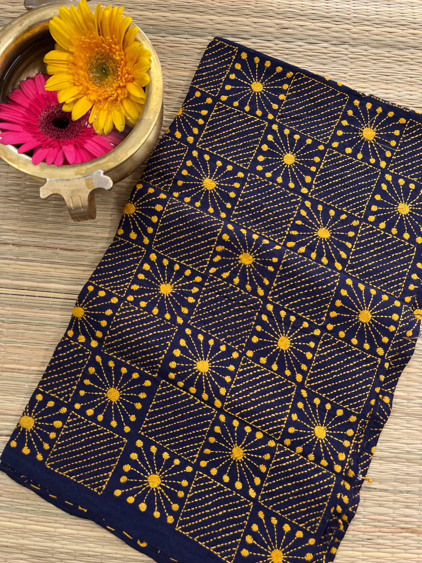 AKBP22 Allover Kanthawork Blouse Piece