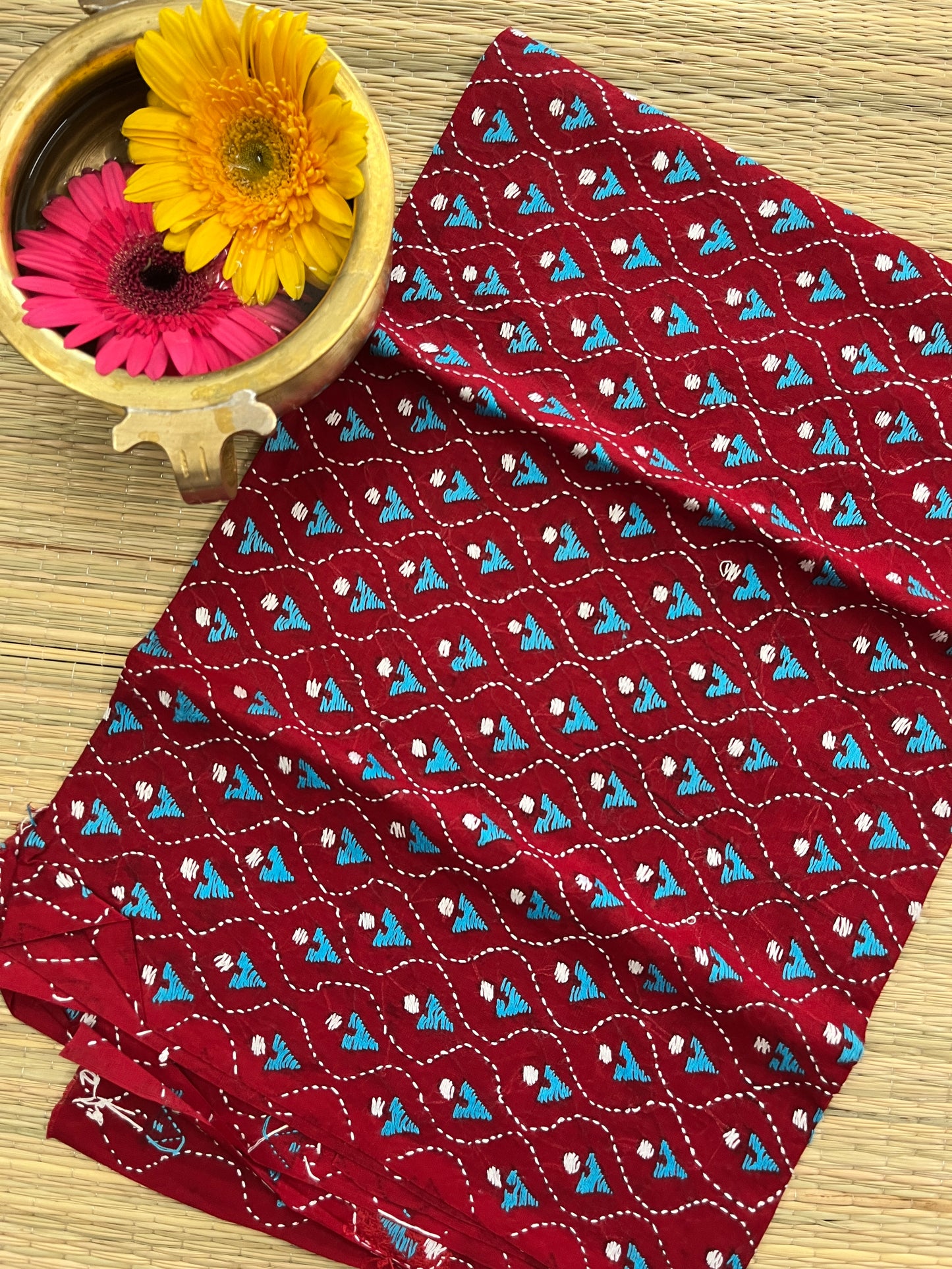 AKBP46 Allover Kanthawork Blouse Piece